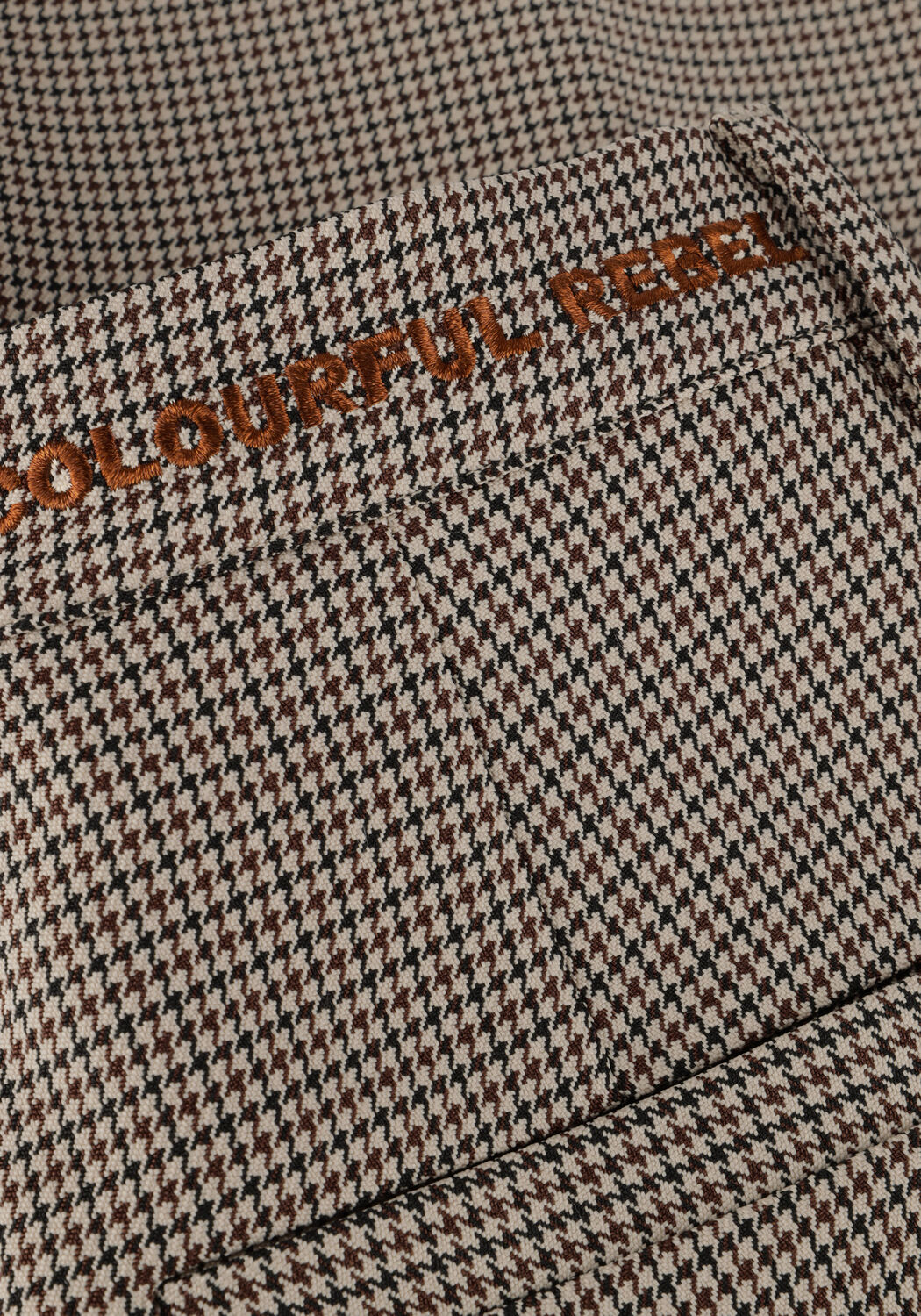 Braune COLOURFUL REBEL Hose RUS CHECK PINTUCK HIGH WAIST PANTS - large