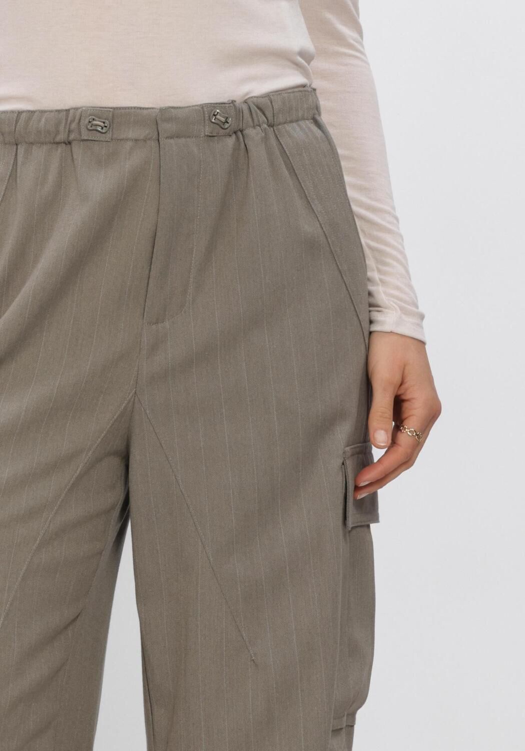 Taupe WITHBLACK Cargohosen WBLANNA STRIPE TRACK PANT - large