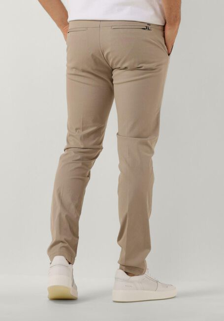Sand VANGUARD Chino V12 CHINO 4-WAY STRETCH TWILL - large