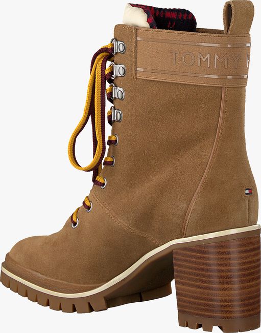 Camelfarbene TOMMY HILFIGER Schnürboots SPORTY OUTDOOR MID HEEL LACE U - large