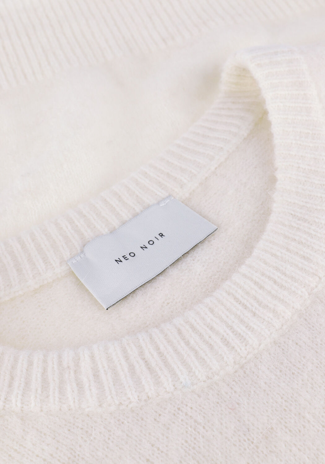 Nicht-gerade weiss NEO NOIR Pullover DINA KNIT BLOUSE - large