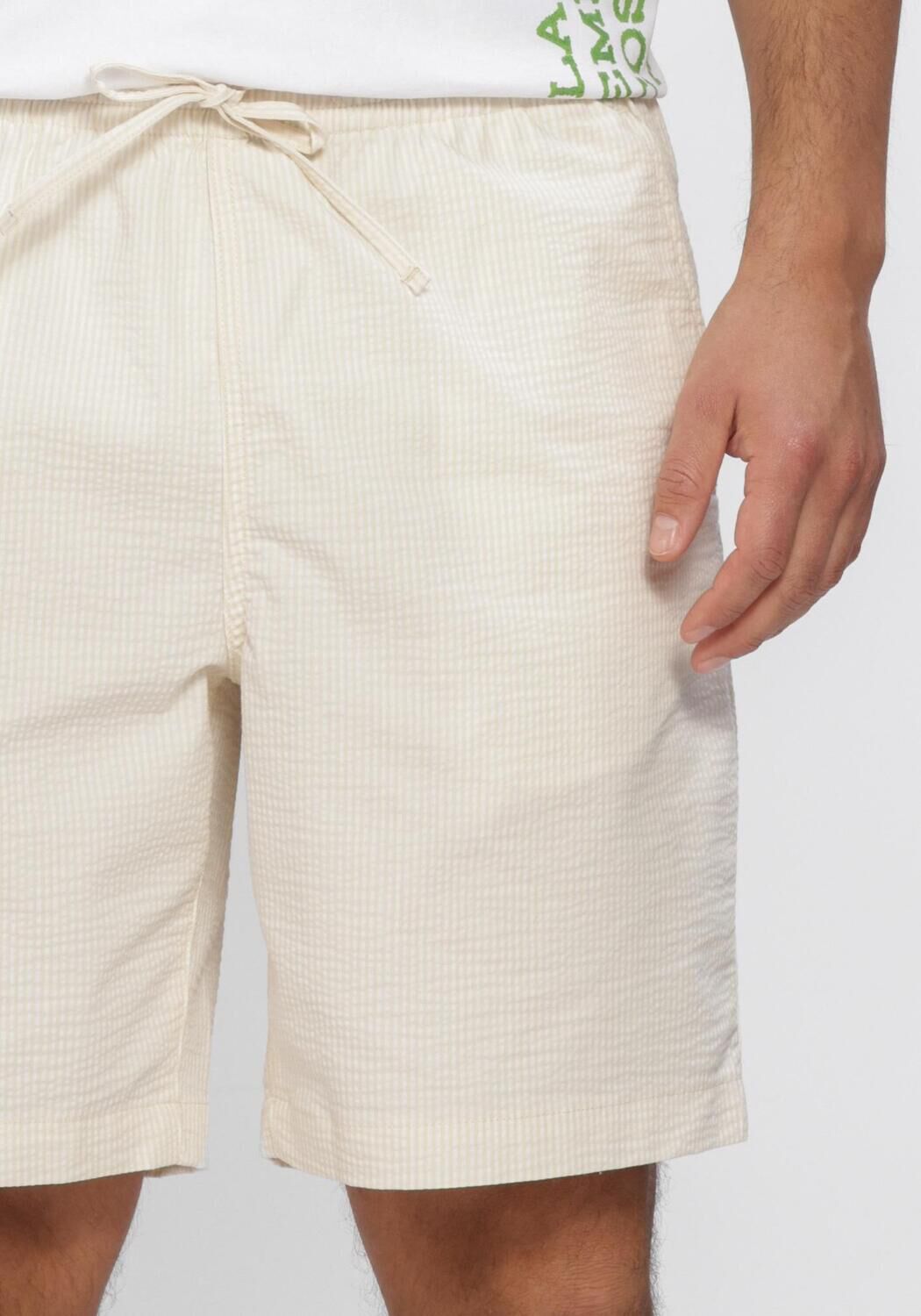 Ecru LACOSTE Kurze Hose RELAXED FIT WAFFLE TEXTURE SHORTS - large