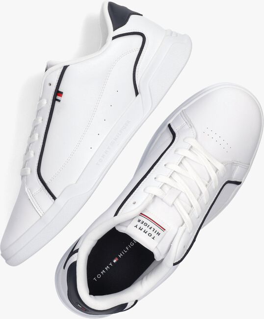 Weiße TOMMY HILFIGER Sneaker low LO CUP - large