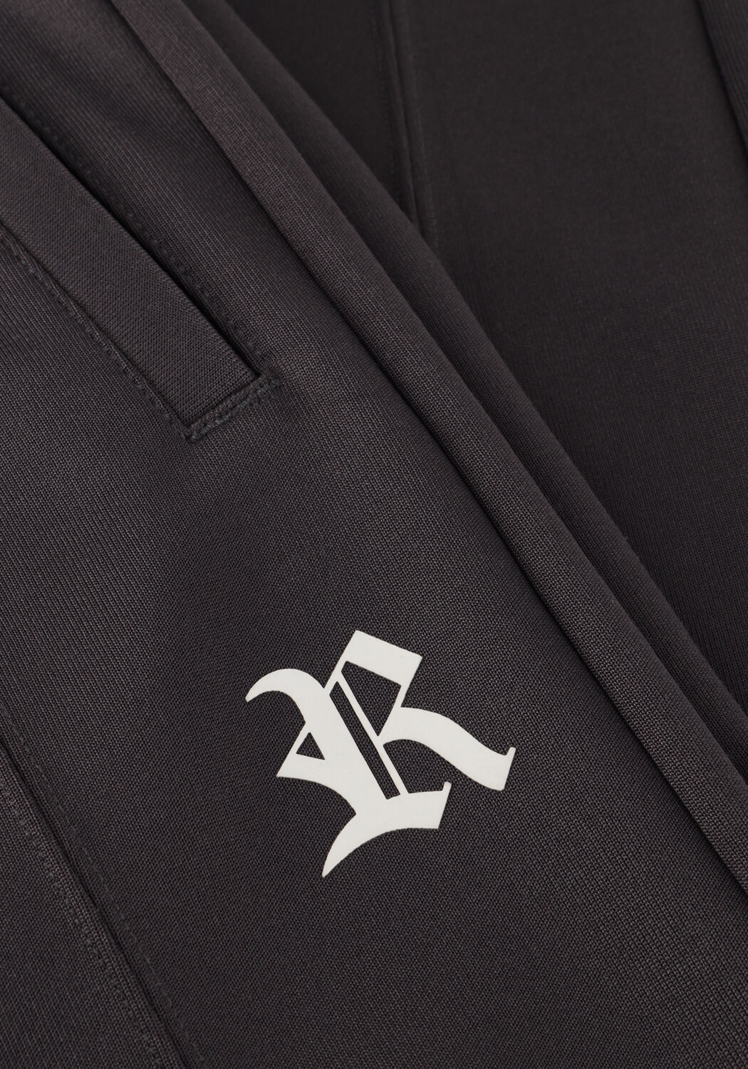 Schwarze RAIZZED Jogginghose SAXTON - large