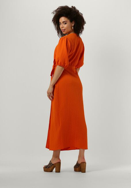 Orangene ANOTHER LABEL Maxikleid CAMILLE BUBBLE DRESS - large