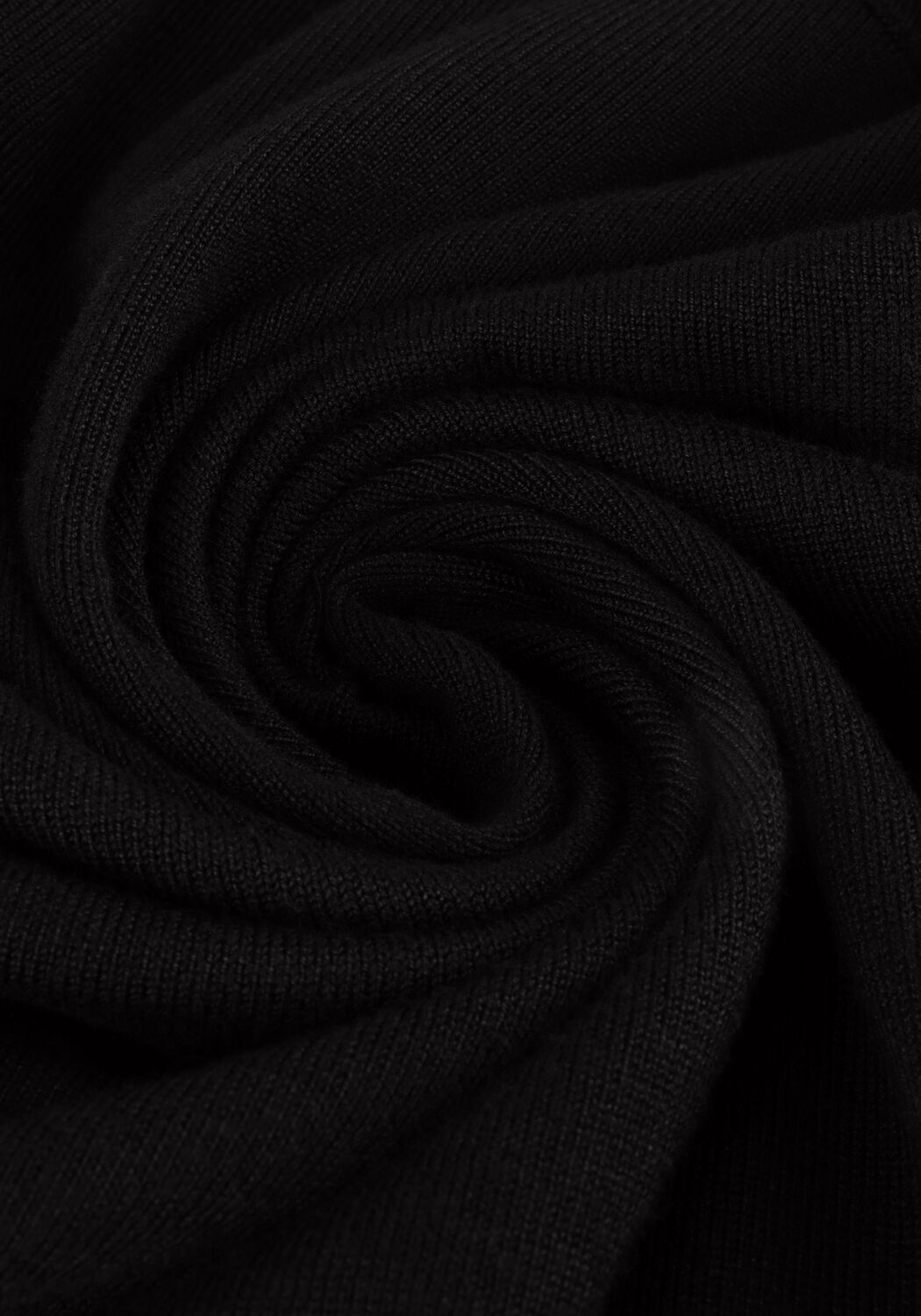 Schwarze NOTRE-V Rollkragenpullover BASIC KNIT BLOUSE - large