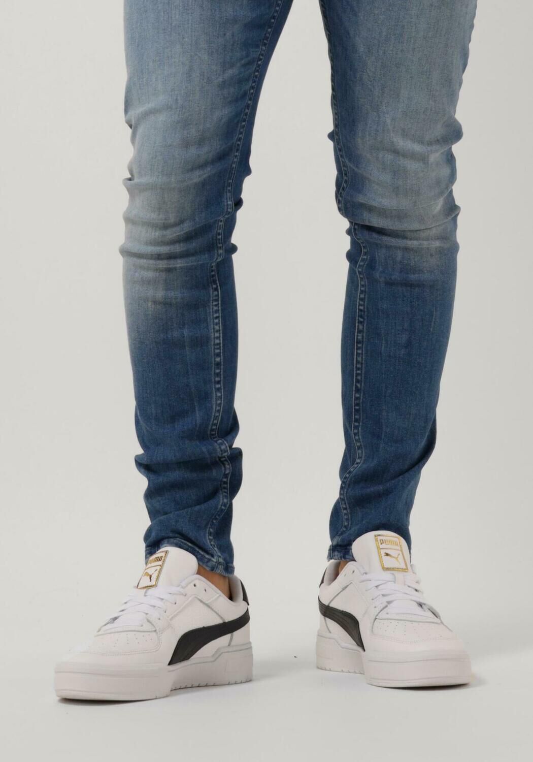 Wei&szlig;e PUMA Sneaker Low CA PRO CLASSIC - large