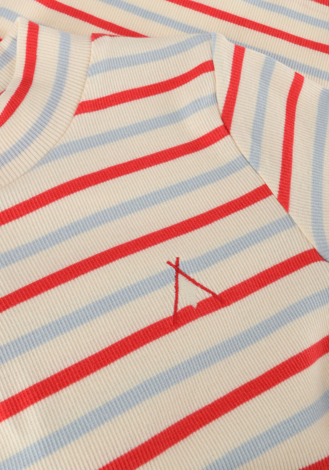 Rote A MONDAY IN COPENHAGEN T-shirt AGNES T-SHIRT - large