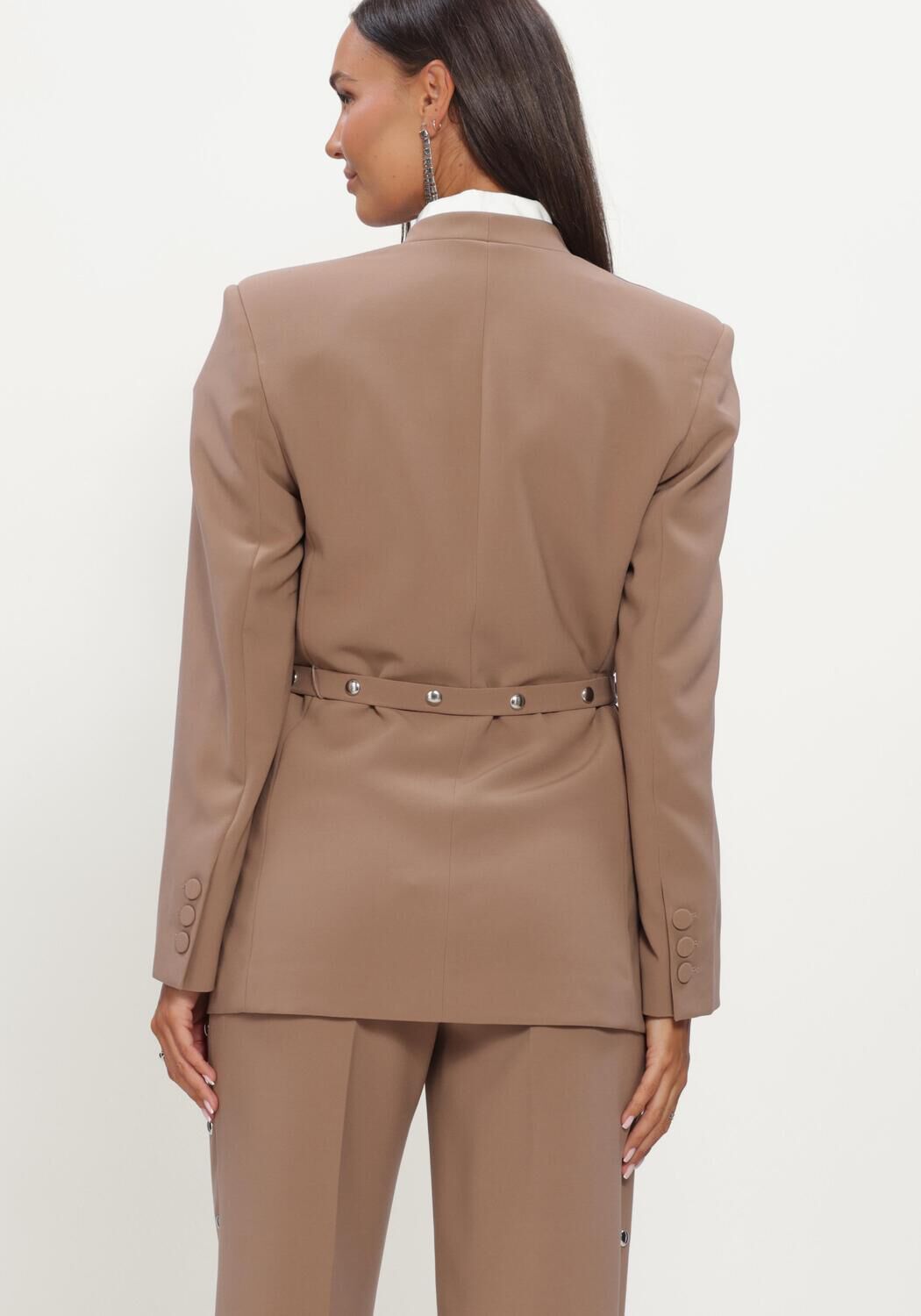 Braune DANTE6 Blazers ZERIN STUDDED BELT BLAZER - large