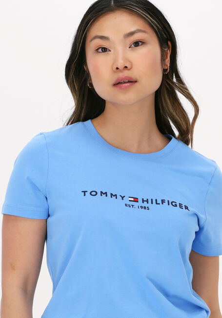 Hellblau TOMMY HILFIGER T-shirt REGULAR HILFIGER C-NK - large