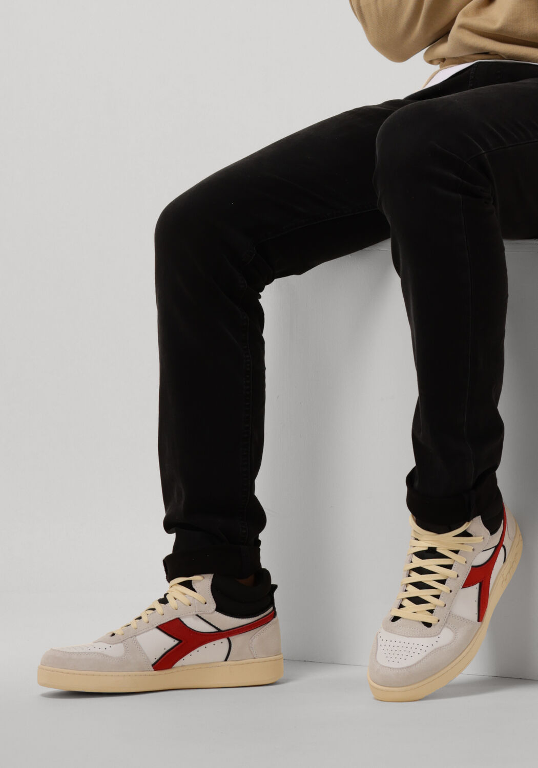 Wei&szlig;e DIADORA Sneaker High MAGIC BASKET DEMI CUT - large