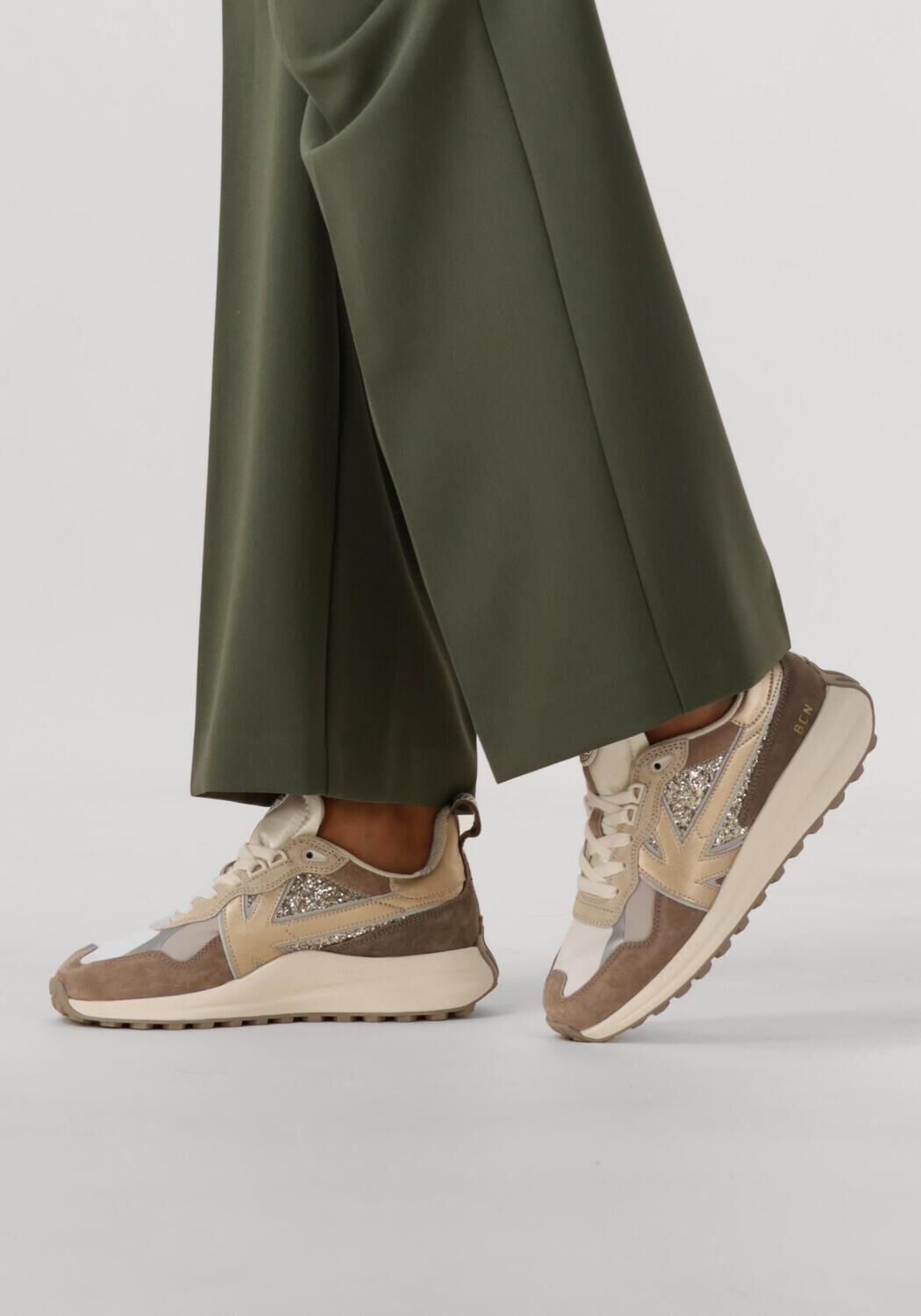 Beige KAOTIKO Sneaker Low DETROIT GLAM - large