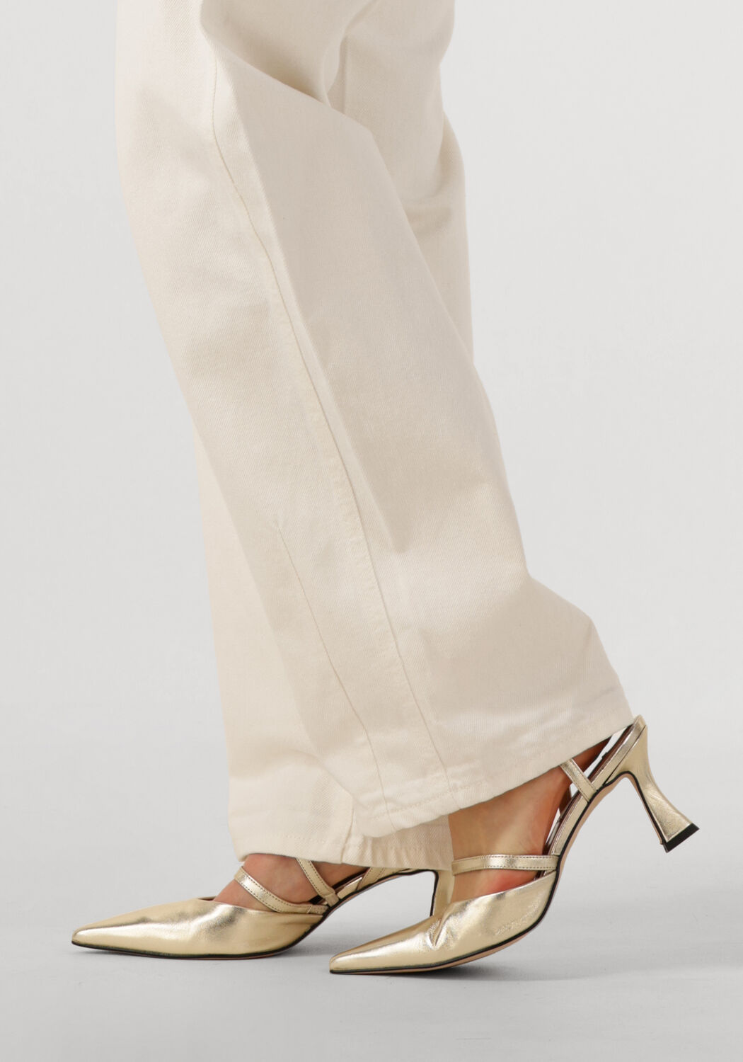 Goldfarbene NOTRE-V Sandaletten mit Absatz 2722 - large