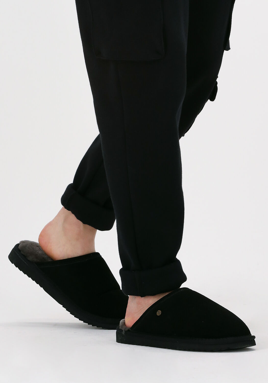 Schwarze WARMBAT Hausschuhe CLASSIC UNISEX - large