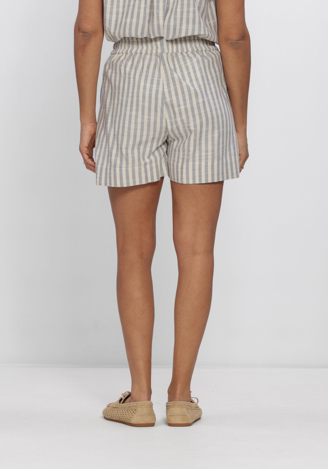 Hellblau KNIT-TED Kurze Hose NANCY - large