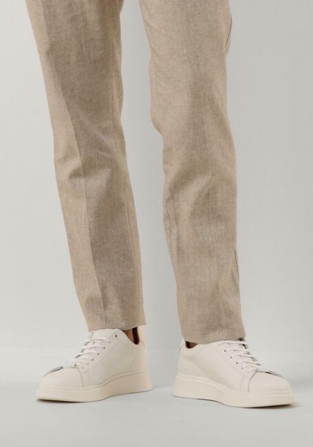 Wei&szlig;e BOSS Sneaker Low BULTON RUNN - large