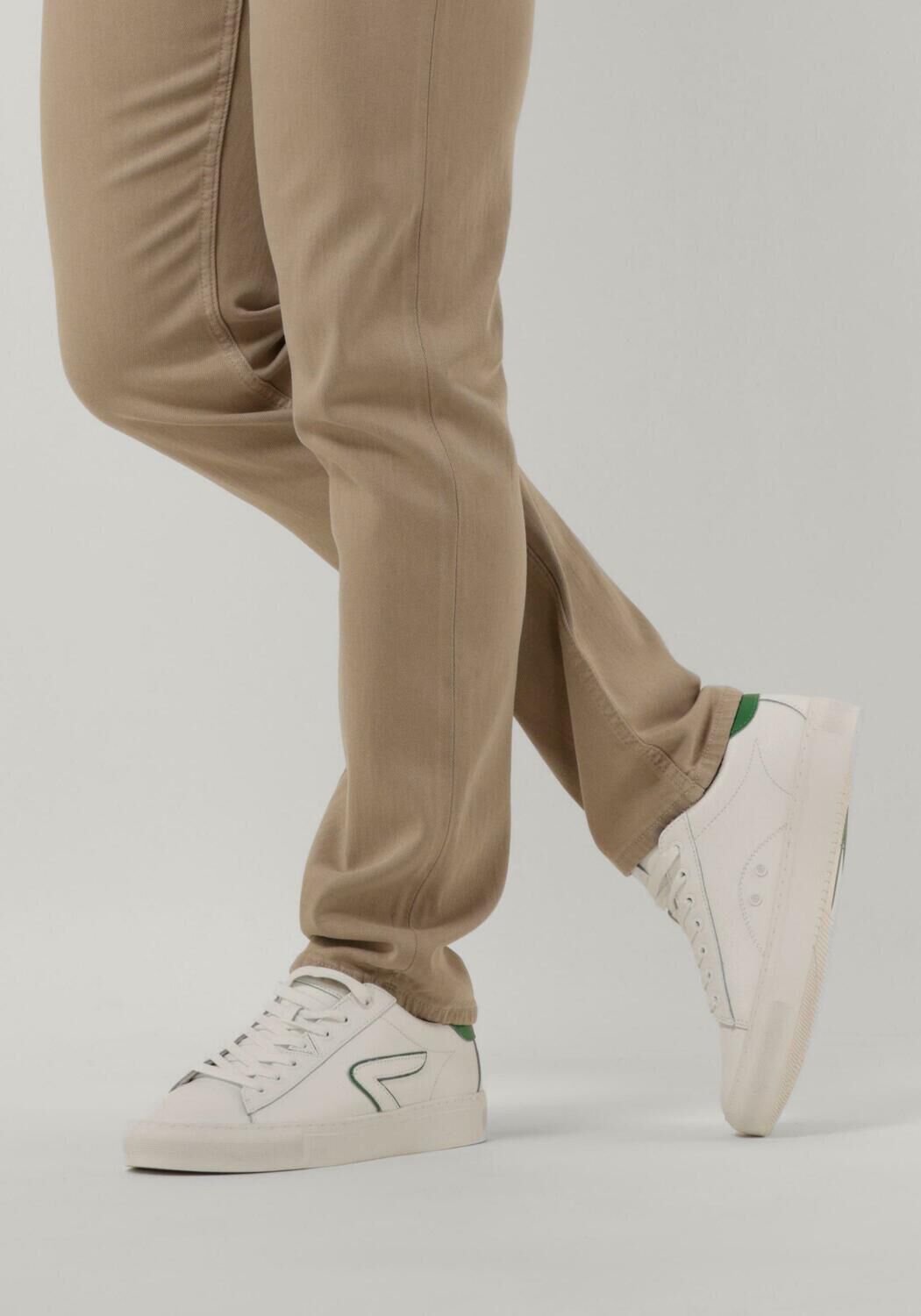 Wei&szlig;e HUB Sneaker Low HOOK-Z - large