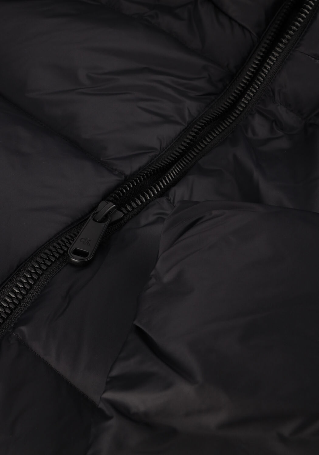 Schwarze CALVIN KLEIN Wattierte Jack LS NYLON ZIP OFF HOOD DOWN PURRFER - large