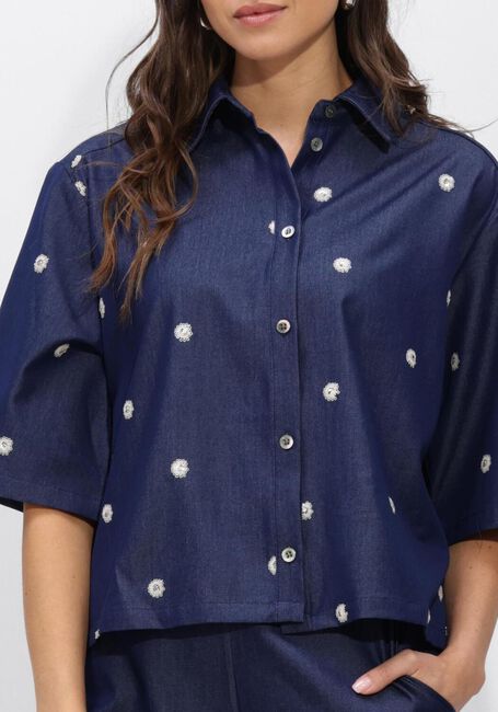 Blaue NUKUS Blusen ISA BLOUSE GLOSSY - large