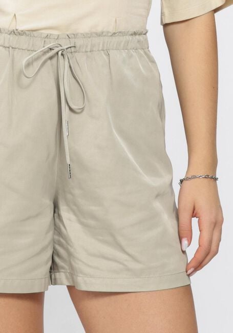 Beige EDITED Kurze Hosen YOKO SHORTS - large