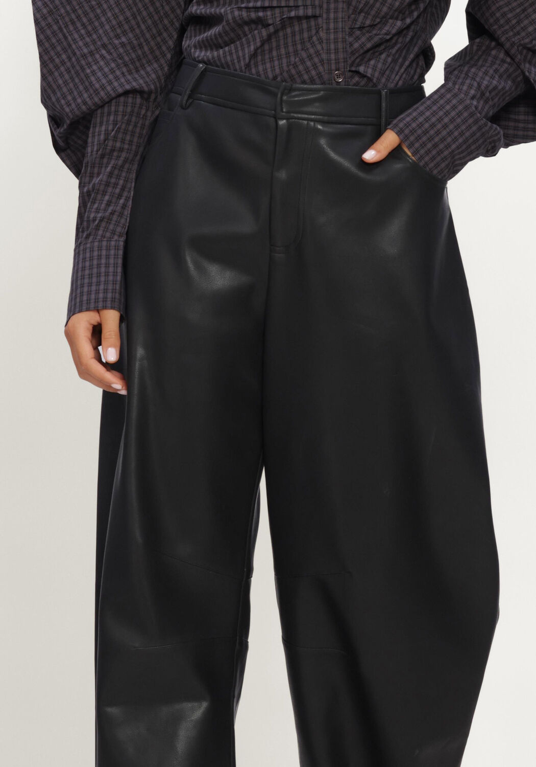 Schwarze NOTRE-V Weite Hose NV-IRA - large