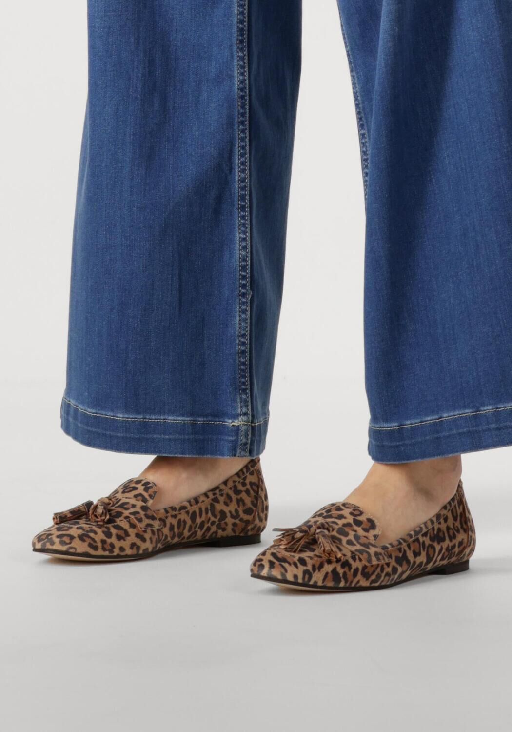 Beige CTWLK Loafer ANCHY - large