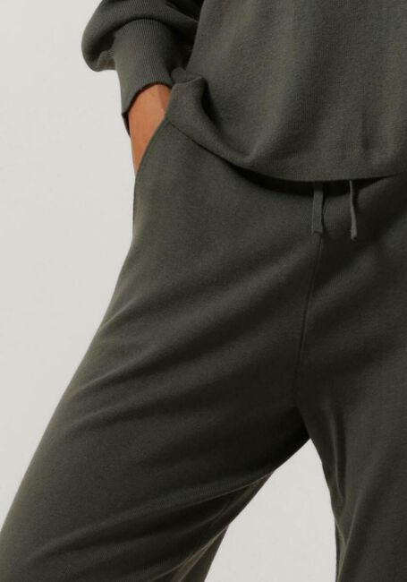 Olive KNIT-TED Jogginghose NADA - large