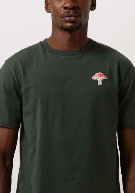 Grüne FORÉT T-shirt AREA MUSH T-SHIRT - large