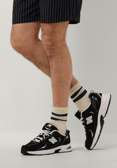 Schwarze NEW BALANCE Sneaker Low MR530 M - large