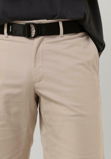 Beige CALVIN KLEIN Kurze Hose MODERN TWILL SLIM SHORT BELT - large