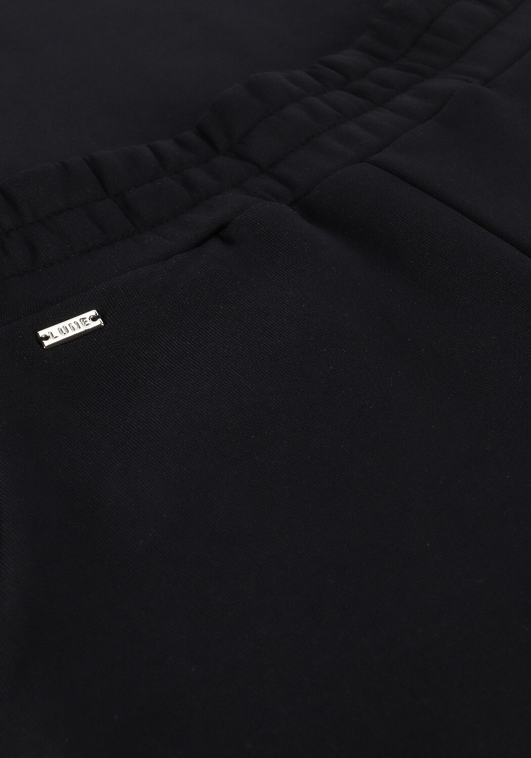 Schwarze LUNE ACTIVE Jogginghose KATIE SHORT - large