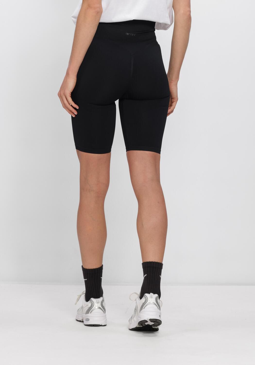 Schwarze AIM'N Hosen SHAPE SEAMLESS BIKER SHORTS - large