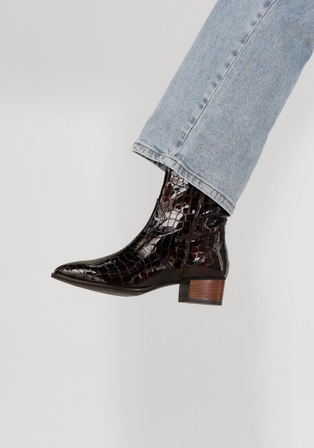 Braune NOTRE-V Stiefeletten 3231 - large