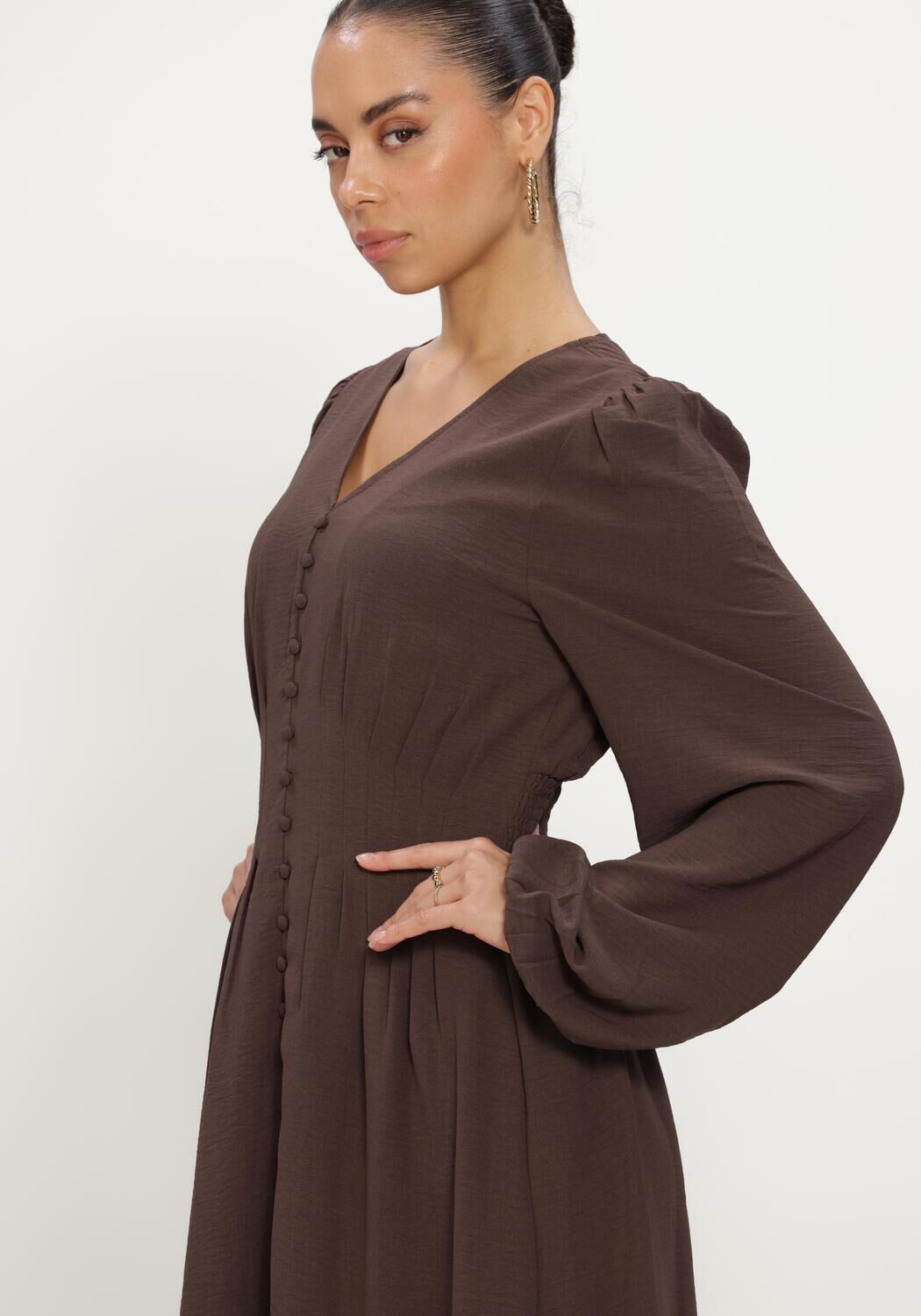 Braune NEO NOIR Maxikleid ANNELIE SOLID CREPE DRESS - large