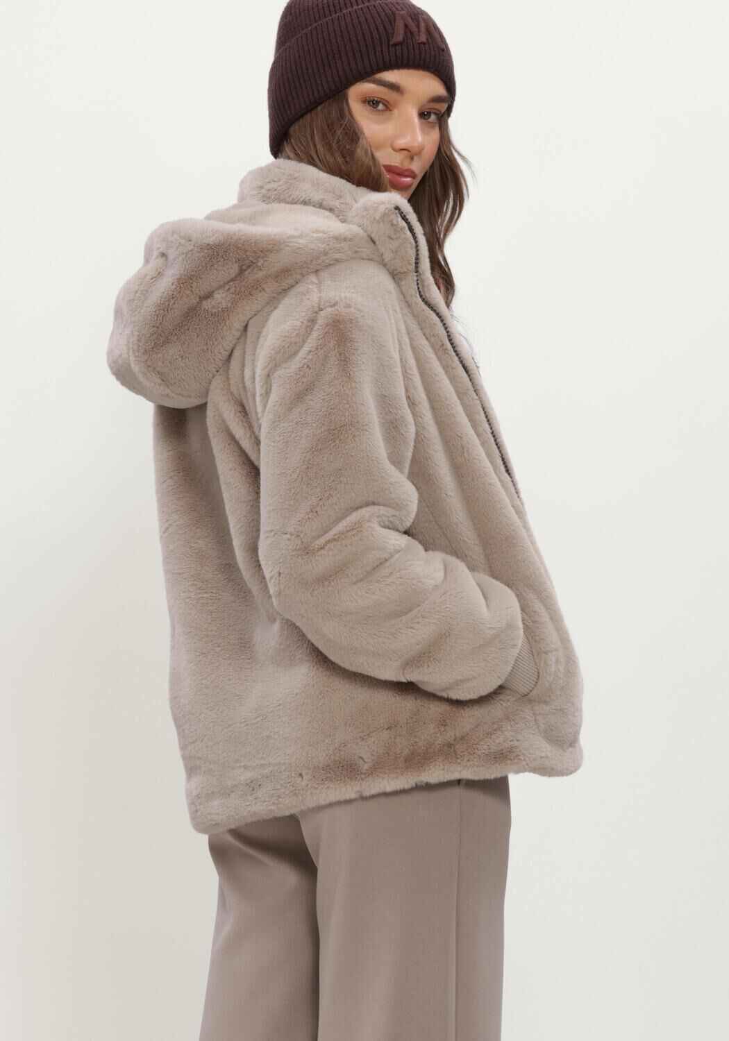 Taupe MOSCOW Fake-Fur-Jack 08-08-EVELYN-4 - large