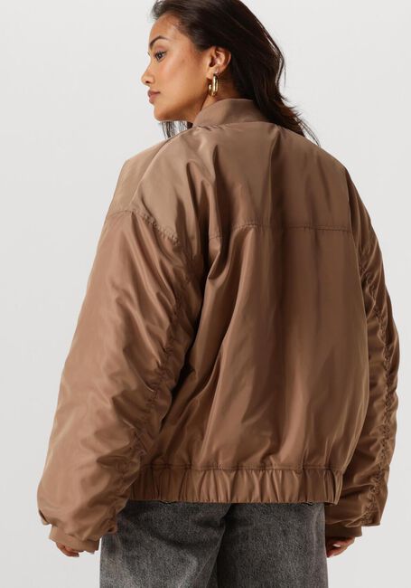 Camelfarbene NOTRE-V Jack NV-GEMINA - large