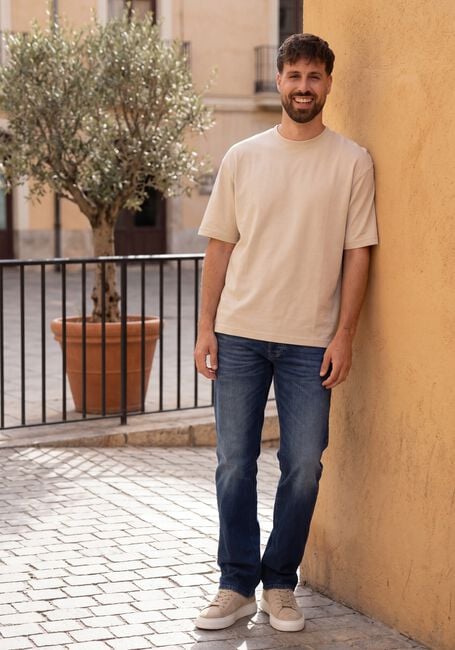 Dunkelblau DIESEL Straight leg jeans 1985 LARKEE - large