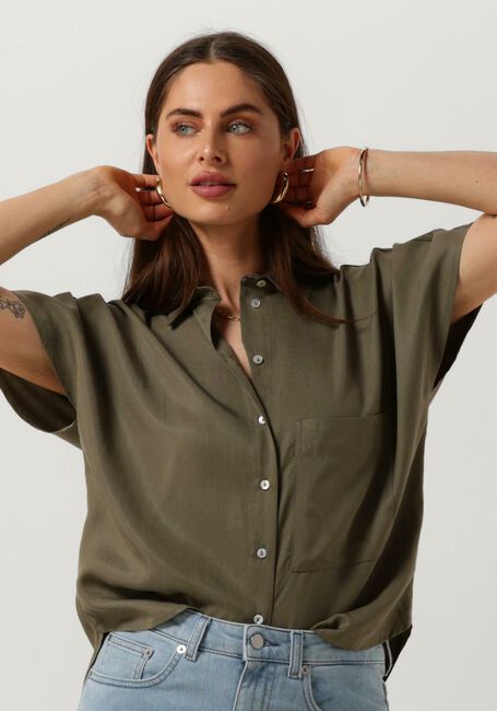 Grüne KNIT-TED Top JADE - large