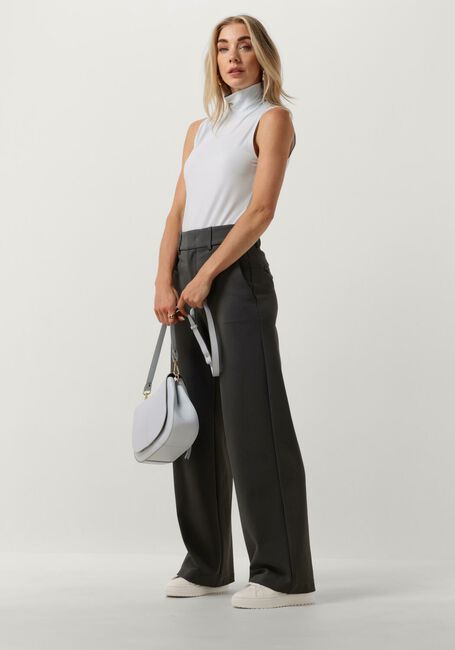 Hellblau VANILIA Top BASIC SLEEVELES - large