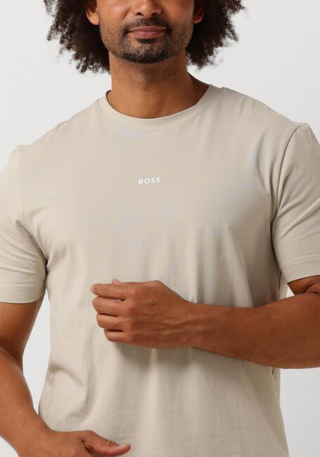 Beige BOSS ORANGE T-shirt TCHUP 10242929 01 - large