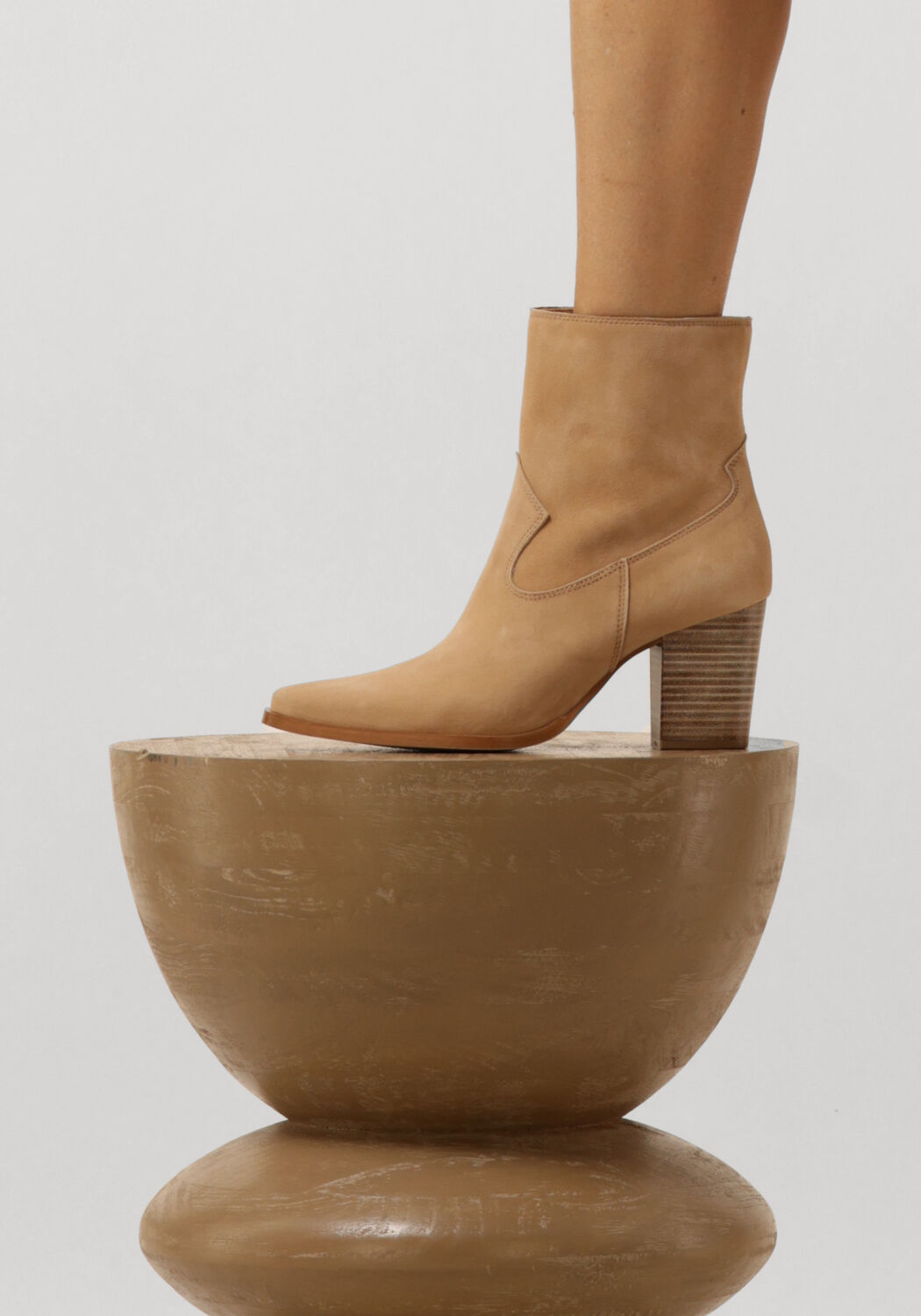Camelfarbene NOTRE-V Stiefeletten 1GIRL212 - large