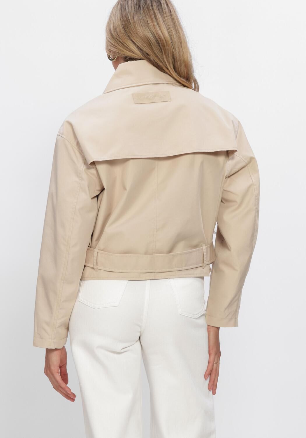 Camelfarbene TOMMY JEANS Jack TJW SHORT TRENCH COAT - large