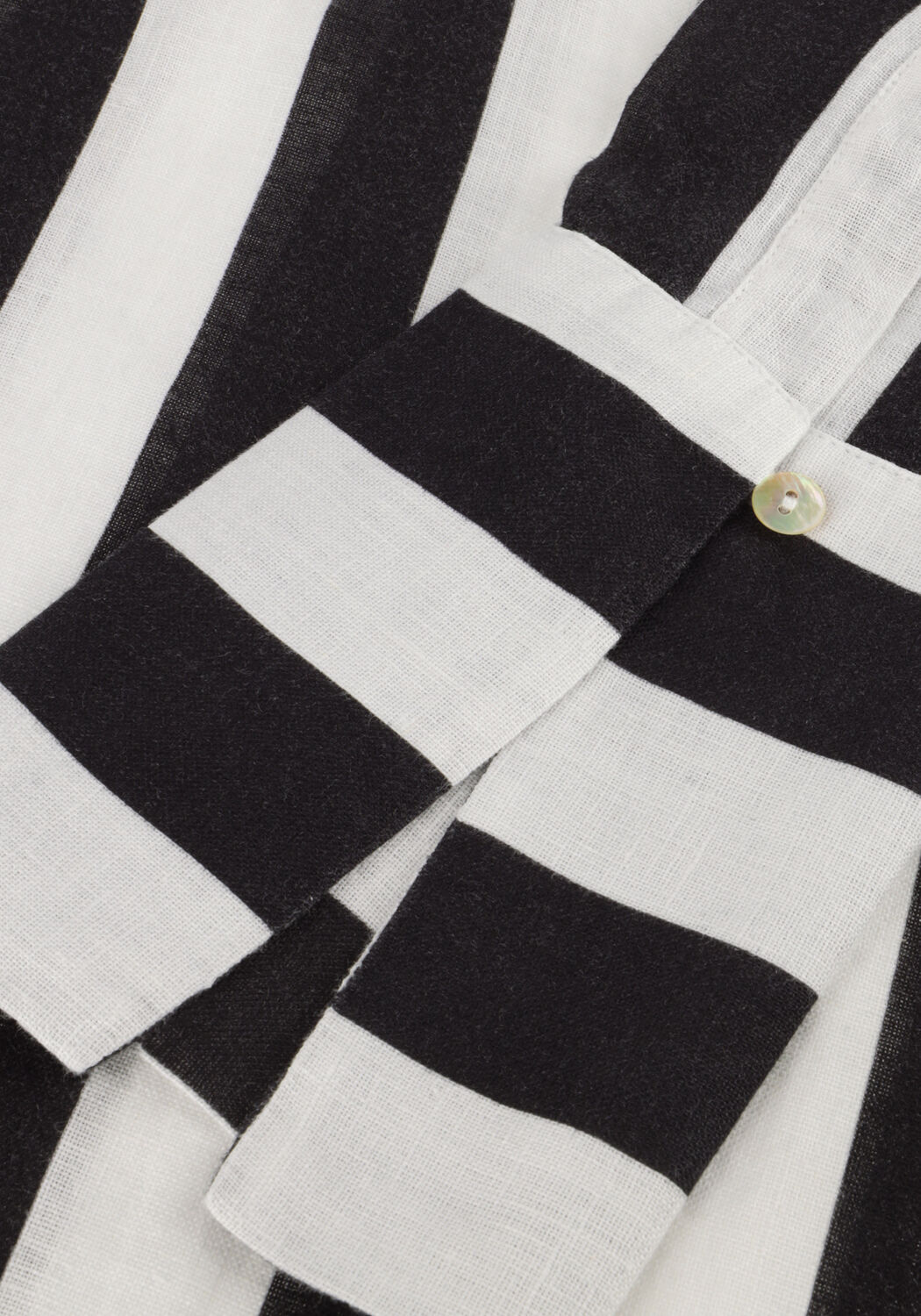 Wei&szlig;e MR MOOD Maxikleid MRS LINE TUNIC - large