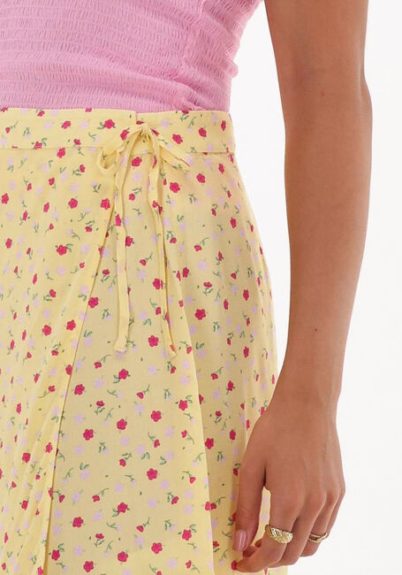 Gelbe ENVII Minirock ENMALLOW SHORT SKIRT AOP 6891 - large