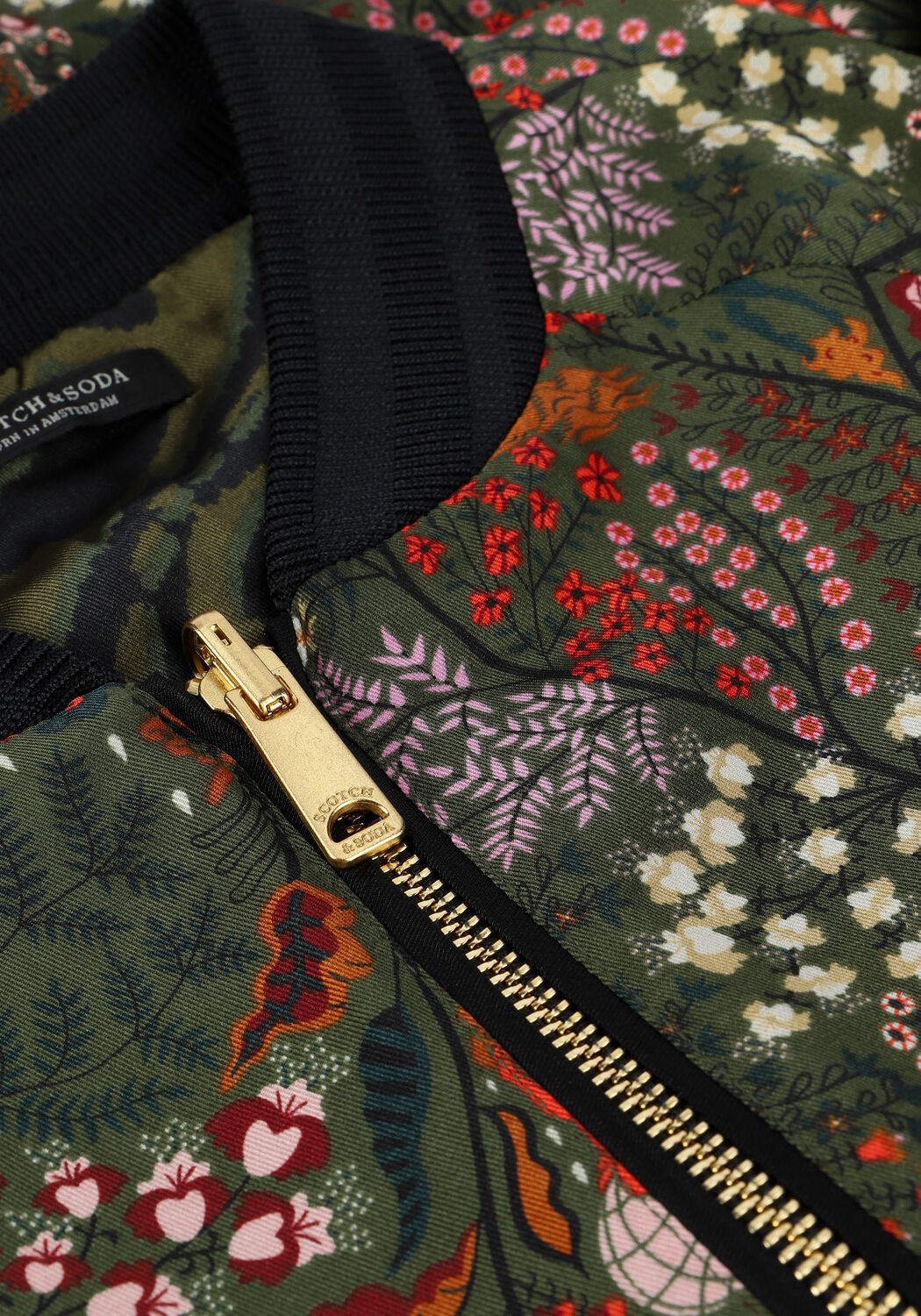 Mehrfarbige/Bunte SCOTCH & SODA Jack REVERSIBLE ALL OVER PRINTED BO - large