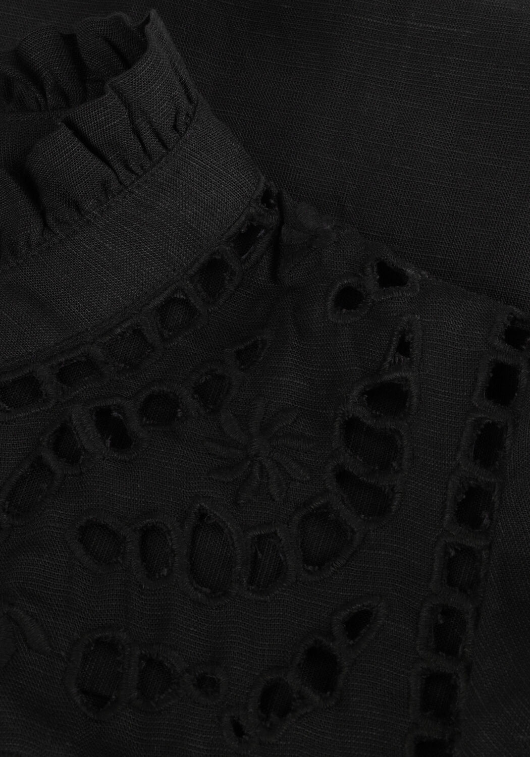 Schwarze MINUS Midikleid ALAYA KNEE LENGTH DRESS - large