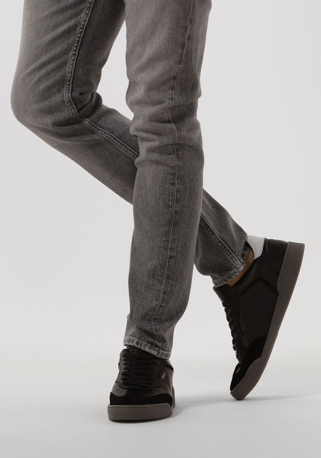 Schwarze NUBIKK Sneaker Low BLUEBERRY WING HEREN - large