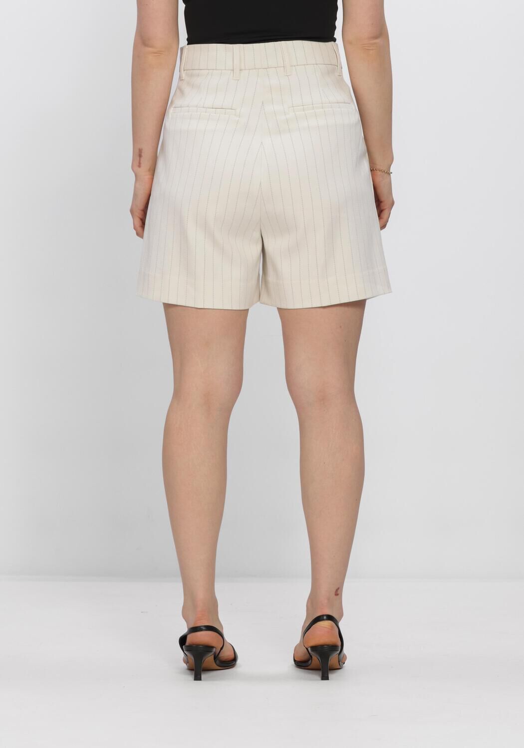 Ecru COPENHAGEN MUSE Kurze Hose CMTAILOR-SHORTS STRIPE - large
