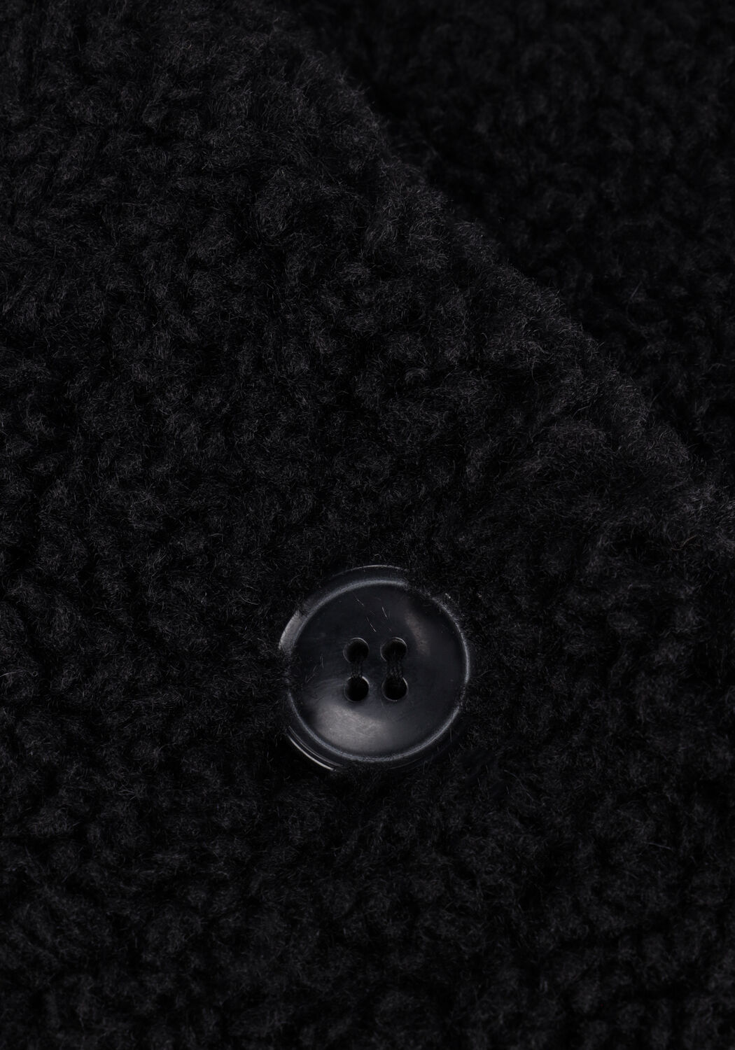 Schwarze NOTRE-V Teddy-Jacke TEDDY COAT SHORT - large