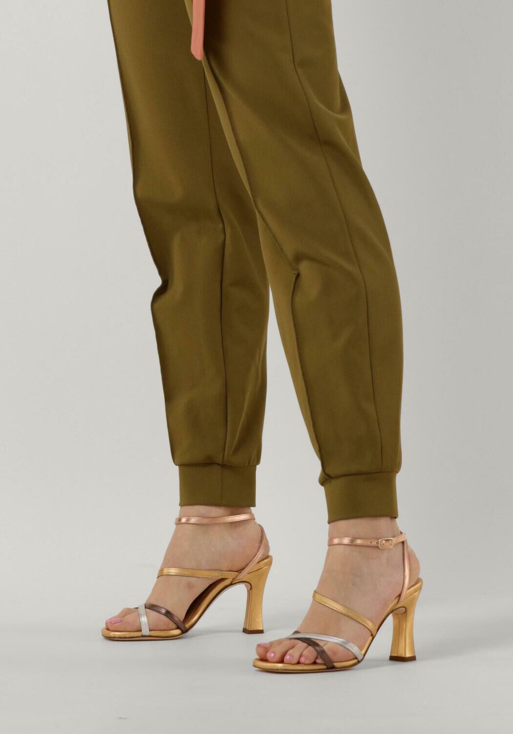 Goldfarbene UNISA Sandalen SISSI - large